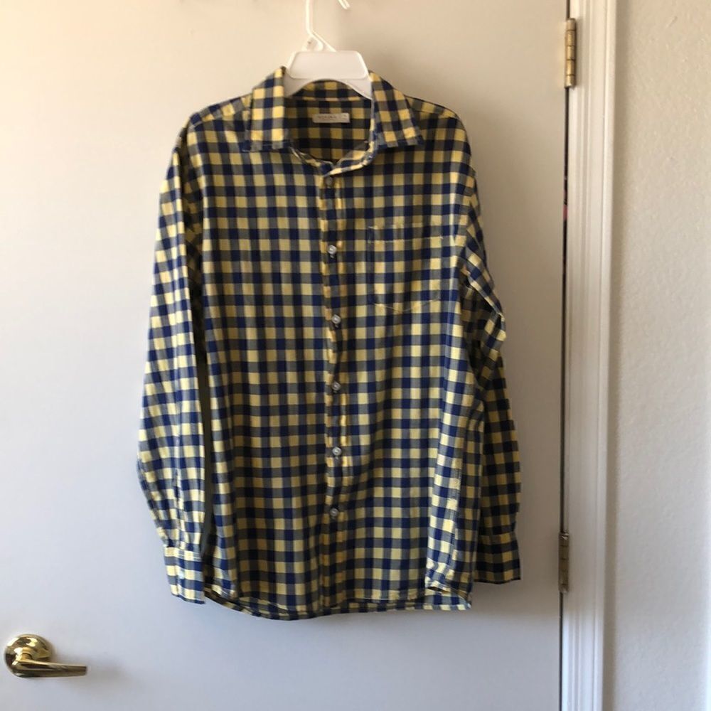 Sonoma Shirts Long Sleeve Button Down Size M GUC yellow/blue